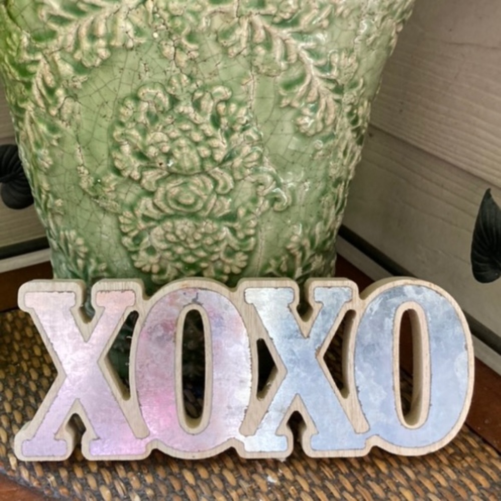 NWT Distressed Farmhouse Galvanized Metal Primitive Sentiment Decor “XOXO” Chic